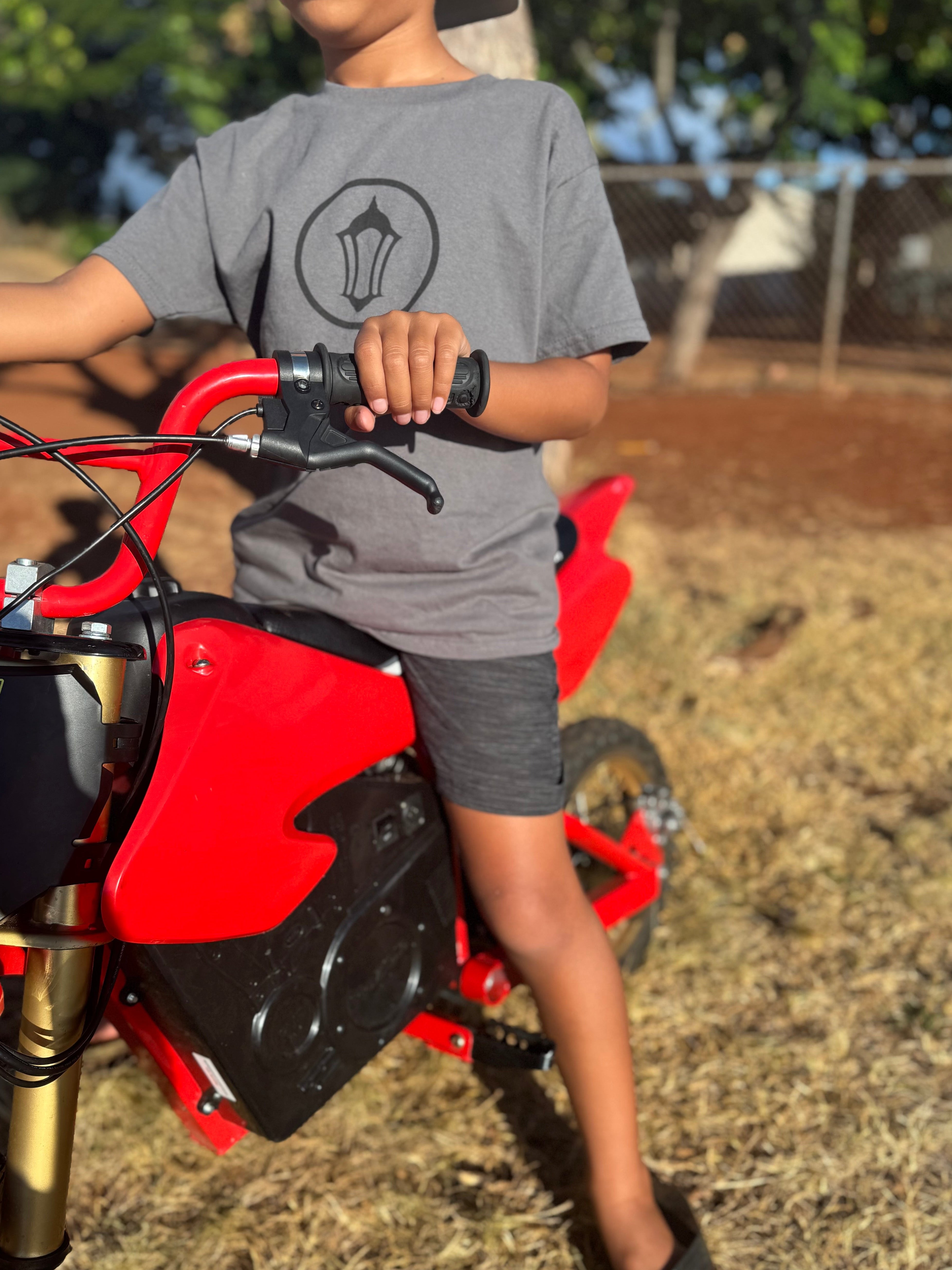 V2 Circle Kids Tee
